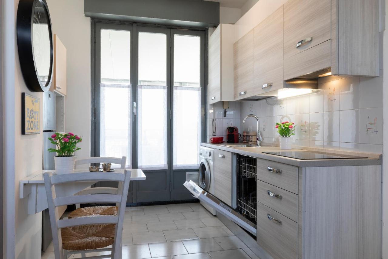 La Veranda - Bright Top Floor Apartment With Views Of The Madonnina Milão Exterior foto